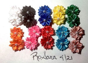 30PCS(15PAIRS) Cute Dog Hair Bows with Rubber Bands Pearls Flowers Topknot Dog Bows Pet Grooming Products 20 variety Colors